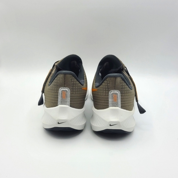 Nike Air Zoom Pegasus 39 FlyEase DJ7383-002 Size 7.5 Flaw - Picture 3 of 15